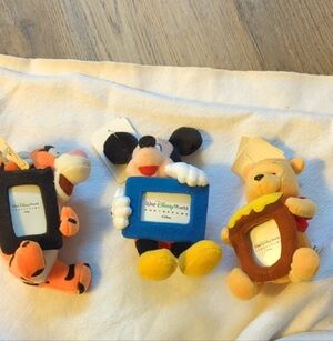 3 Plush Walt Disney World Picture Frames, Mickey Winnie And Tigger
